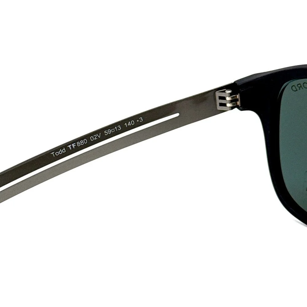 New! TOM FORD Todd Sunglasses TF880 02V, Authentic